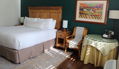 ADA Accessible King Room