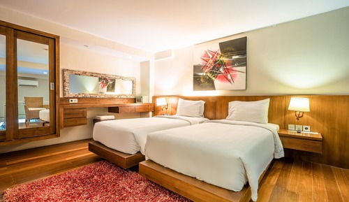 Suite, vistas al jardín