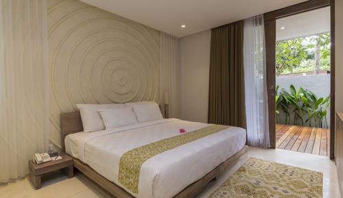 Habitación Deluxe doble, terraza, vistas al jardín (Neima)