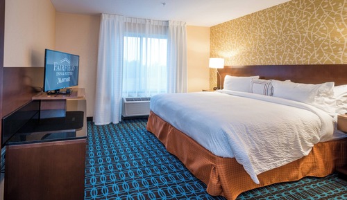 Estudio, 1 cama de matrimonio grande con sofá cama