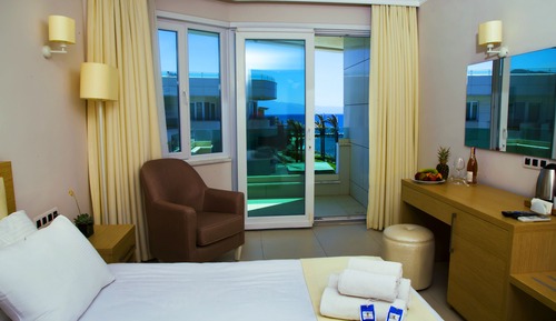 Habitación Confort, balcón, vistas al mar