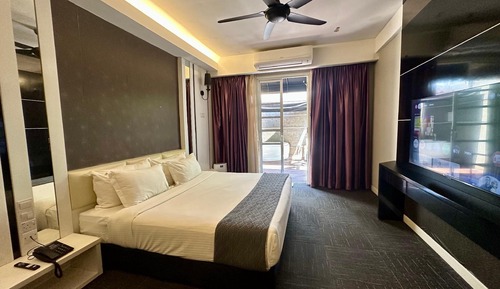 Suite ejecutiva, bañera de hidromasaje (Executive Double Suite)