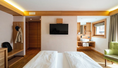 Habitación estándar con 1 cama doble o 2 individuales