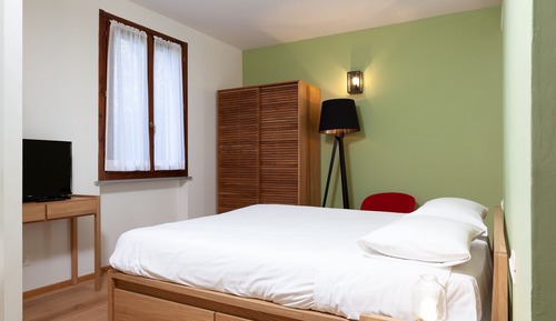 Suite Deluxe, 1 habitación, acceso a la piscina, en la zona del jardín