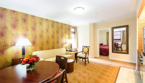 One Bedroom with 2 double beds plus sofa bed with Kitchenette -Mobility Accessible 