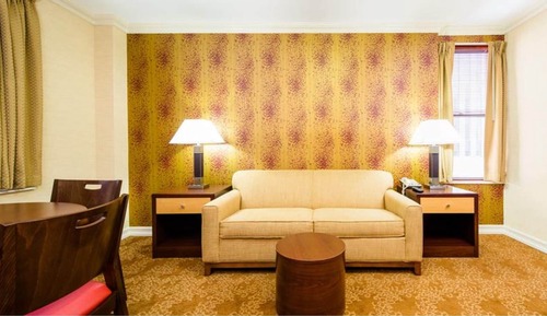 Apartamento, 2 habitaciones, cocina básica