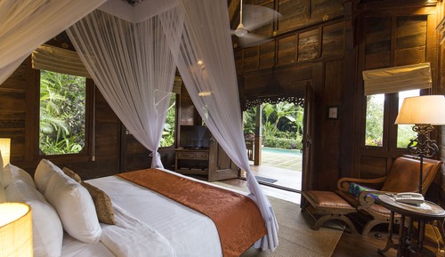 Villa exclusiva, piscina privada (Traditional)
