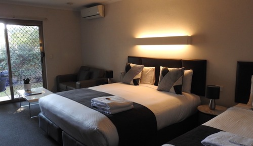 Suite Premium, vistas al patio