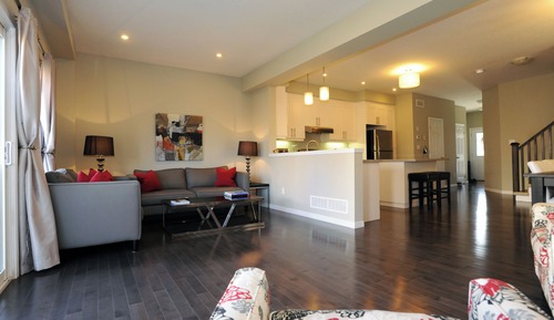 King or Double Room with Shared Bath-Type 3 (No pets)