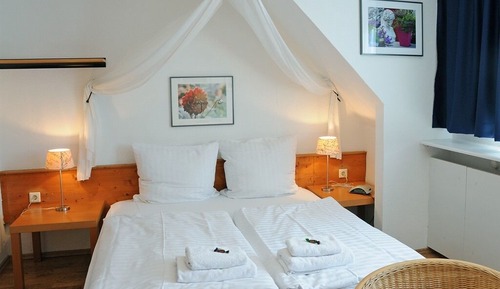 Habitación doble, baño privado (Einfaches Doppelzimmer)