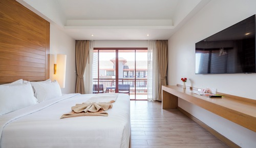 Pool View Deluxe King  - Free Transfer to Hua Hin Beach