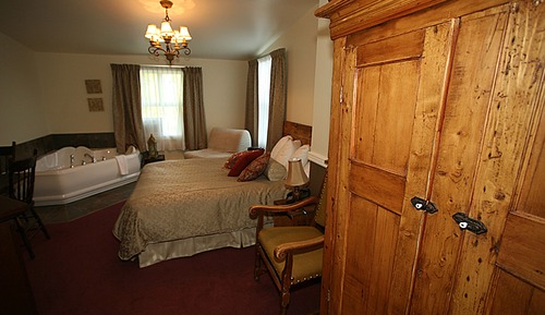 Habitación, 1 cama de matrimonio con sofá cama, bañera de hidromasaje