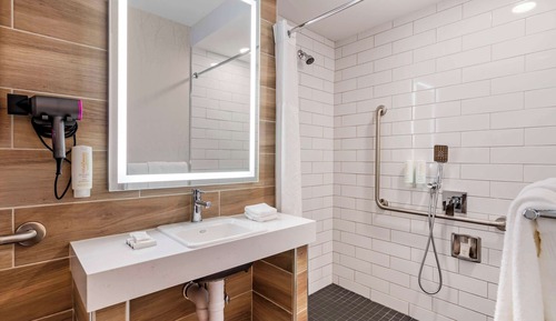 Habitación estándar, 2 camas de matrimonio, no fumadores, vistas a la ciudad