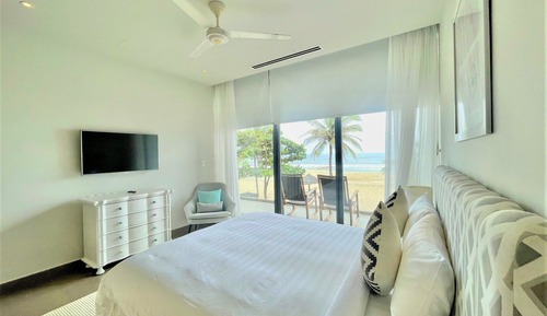 Villa, vistas a la playa (Beachfront Pool Villa)