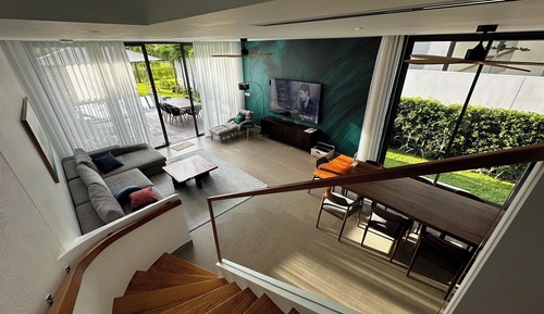 Villa superior, piscina privada, vistas al río