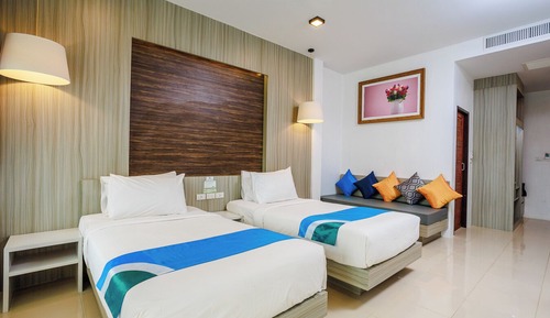 Habitación Deluxe con 2 camas individuales, 1 habitación, balcón