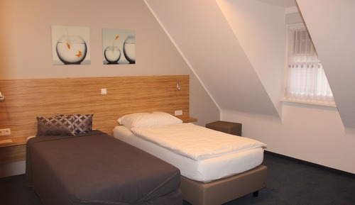 Habitación con 1 cama doble o 2 individuales