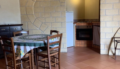 Apartamento familiar, baño privado, vistas al jardín (appartamento 2 livelli)