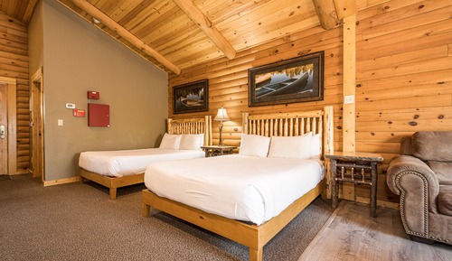 Cabaña Confort, 2 camas de matrimonio, junto a la montaña (C 51L,Pet Friendly,May hear neighbors)
