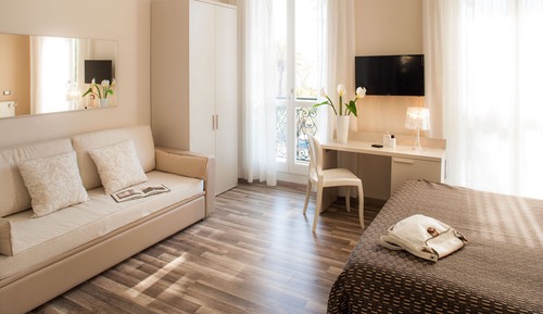 Habitación cuádruple, 2 baños