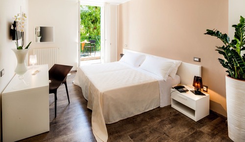 Habitación Deluxe con 1 cama doble o 2 individuales, vistas al mar