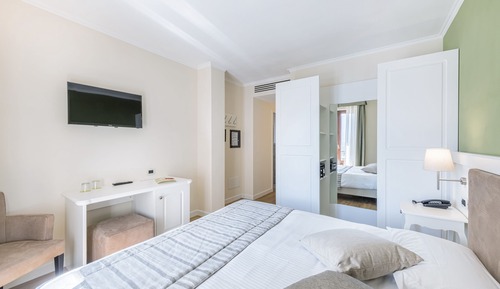 Habitación doble, balcón, vistas al lago