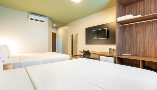 Habitación de lujo con 2 camas individuales
