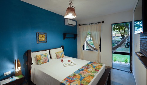 Habitación Deluxe, vistas parciales al mar