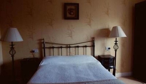 Habitación económica con 1 cama doble o 2 individuales