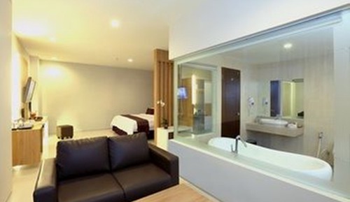 Suite (The Plaza)