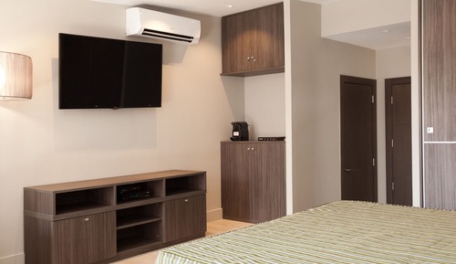 Suite, balcón