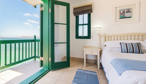 Seafront 3 Bedroom Kaliva