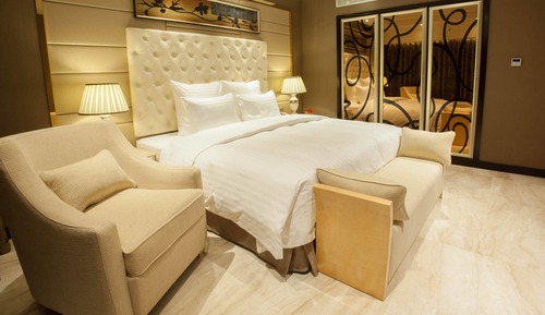 Suite Business