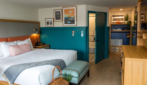 King Accessible Room