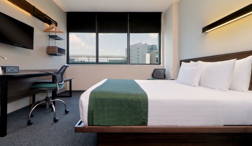 Suite, 1 cama de matrimonio con sofá cama, no fumadores