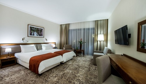 Habitación con 1 cama doble o 2 individuales (w Hotelu)