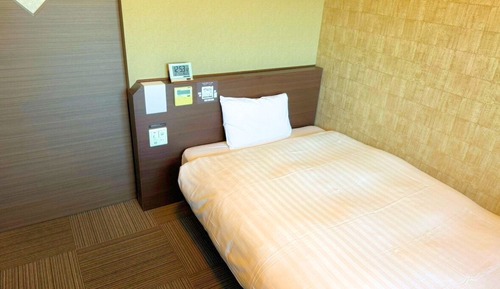 Habitación individual, no fumadores (Shower booth without Cleaning Service)