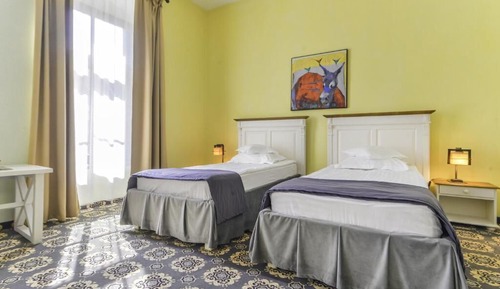 Habitación con 1 cama doble o 2 individuales