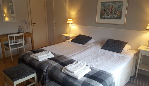 Habitación doble, baño privado (Main Building)