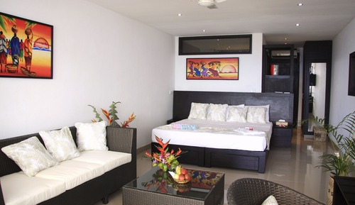 Habitación, frente al mar