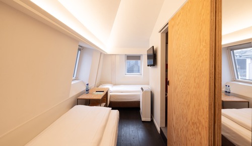 Habitación con 2 camas individuales