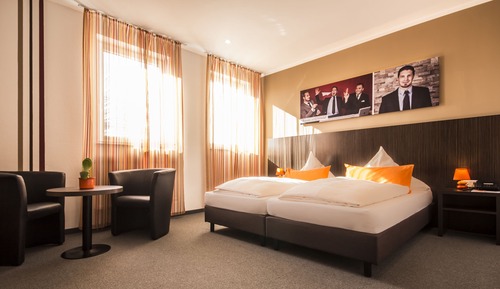 Habitación estándar con 1 cama doble o 2 individuales