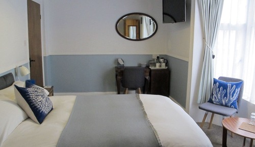 Habitación doble, baño privado (Room 4)