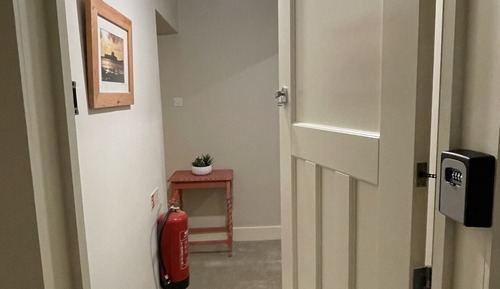 Apartamento, baño privado, vistas al jardín (The Garden Apartment)