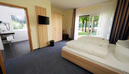 Habitación doble, accesible para personas con discapacidad, junto al lago