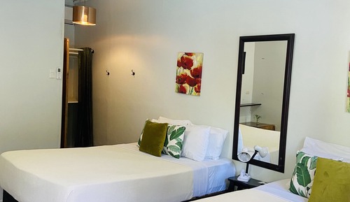 Habitación Deluxe doble, 2 camas dobles