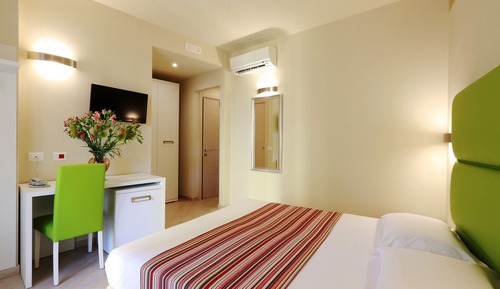 Habitación Confort doble, balcón