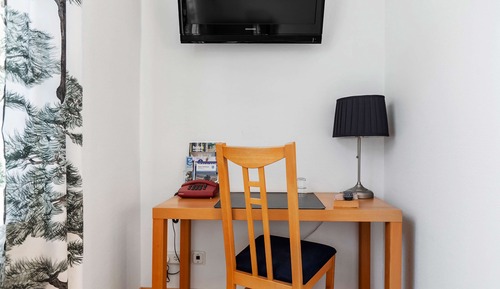 Habitación estándar, 1 cama doble, no fumadores