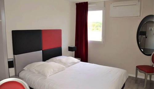 Habitación con 2 camas individuales