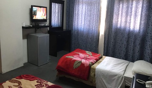 Habitación con 2 camas individuales